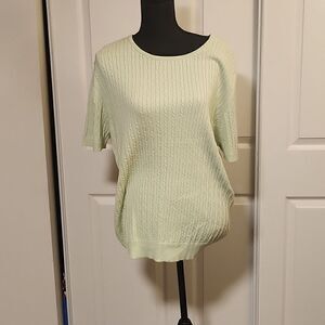 Short sleeve crew neck mint green sweater